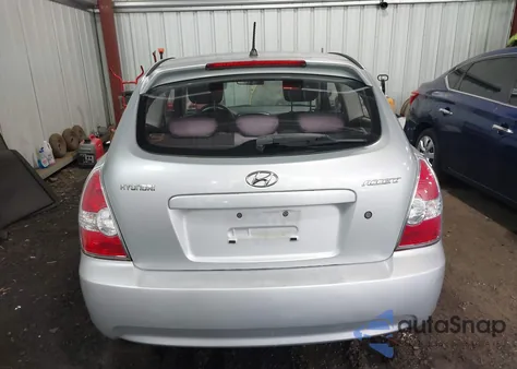 2010 Hyundai Accent Gs из США, поврежденный, VIN KMHCM3AC0AU149588